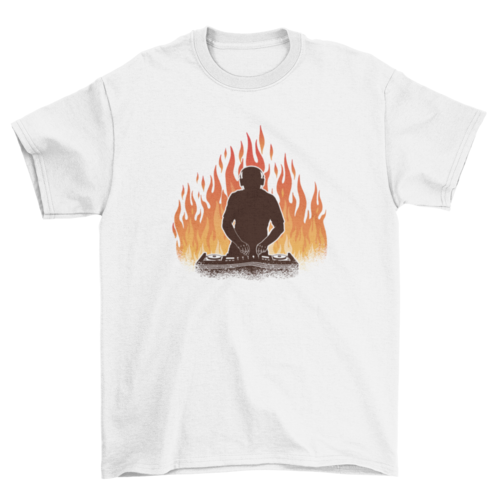 T-shirt DJ in fiamme